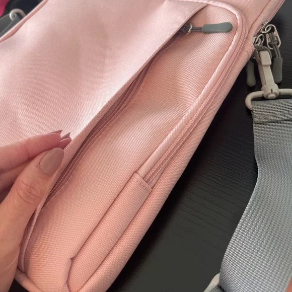 NWOT Laptop Case Bag - Picture 2 of 12